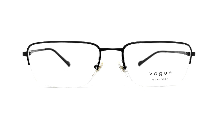 VOGU0413